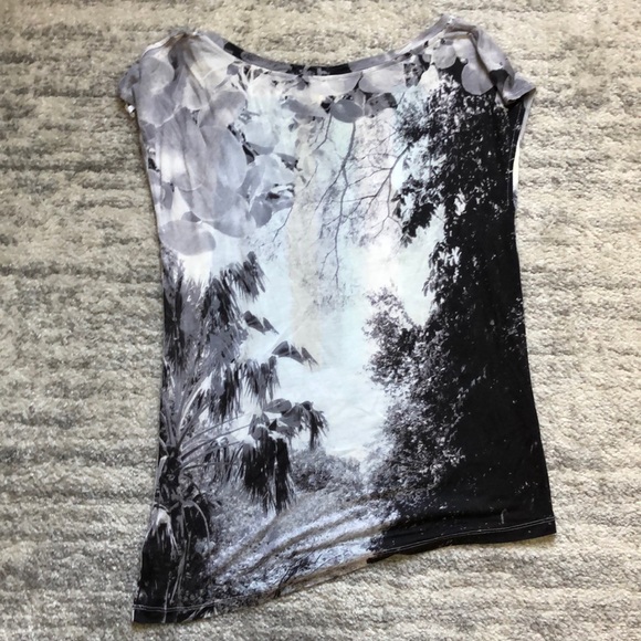 SALE Anthropologie Deletta Beach Print Top - Picture 3 of 7